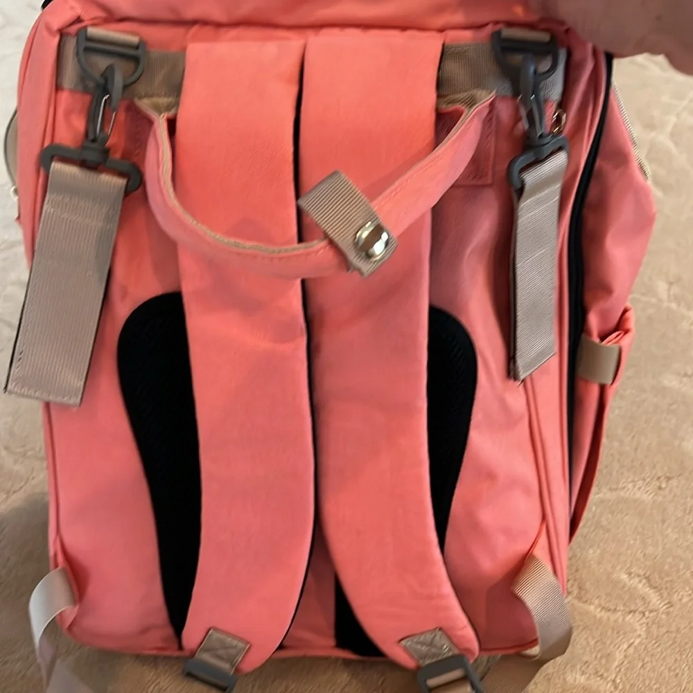 DEBUG BABY BAG WITH CHANGING STATION NWOT